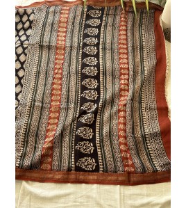 Black Floral Motif - Silk Cotton Saree