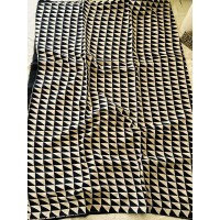 Triangle Black and creme - Mul...