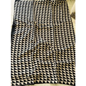 Triangle Black and creme - Mul...